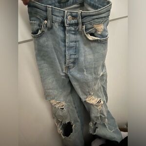 Super cute straight leg baggy fit ripped jeans medium light wash